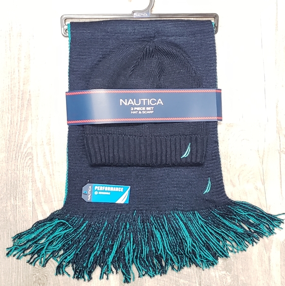 🆕️ Nautica 2 Piece Beanie/Hat & Scarf Gift Set 🎁 - Picture 4 of 13